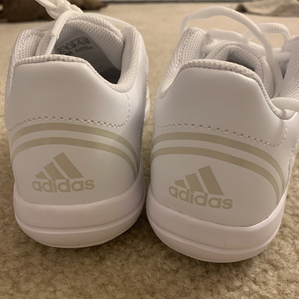 Adidas π - Picture 5 of 5